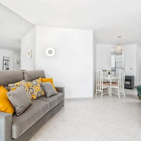 Apartment Wintowinrentals Relax & Frontal Sea View In Fuengirola